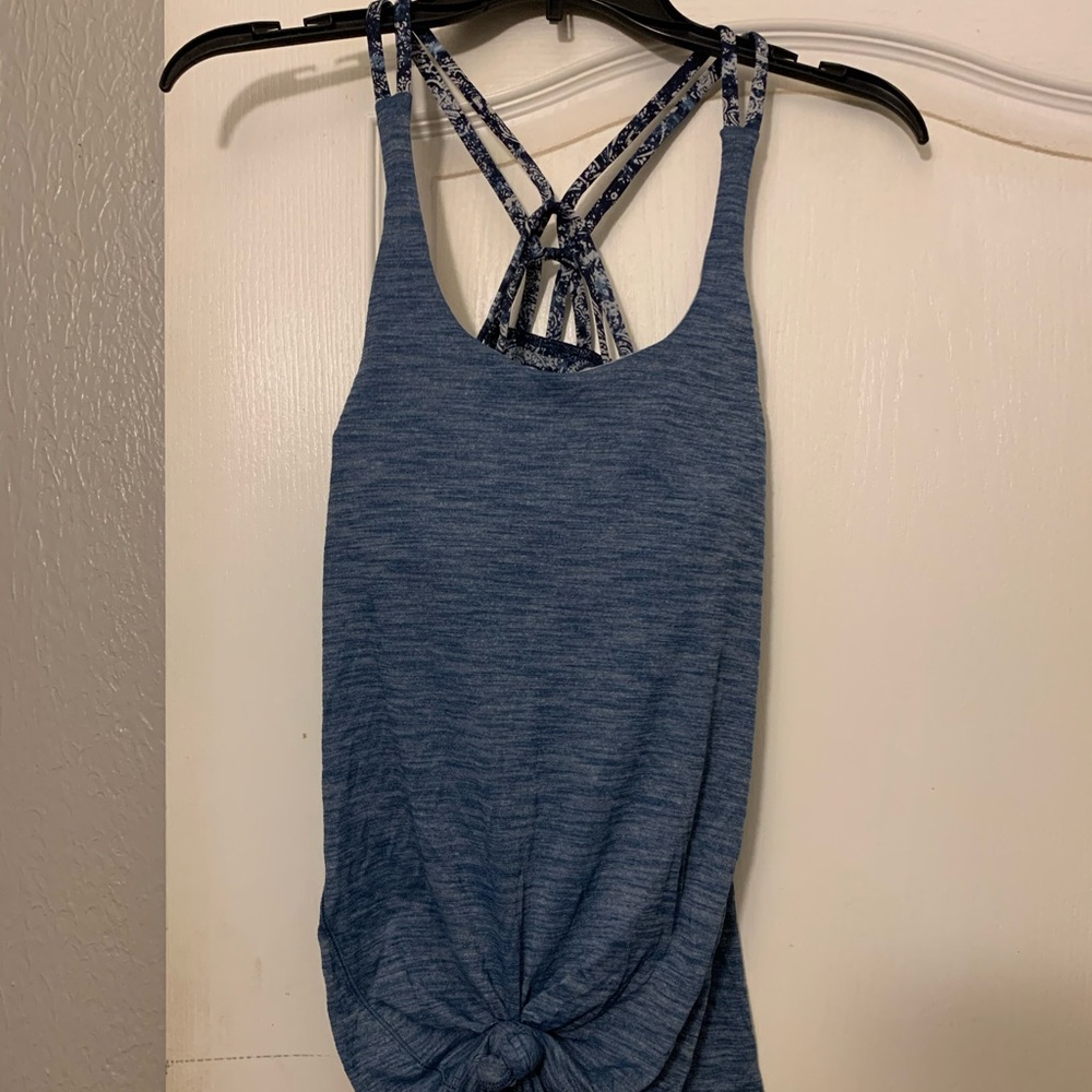Lululemon free to be tank